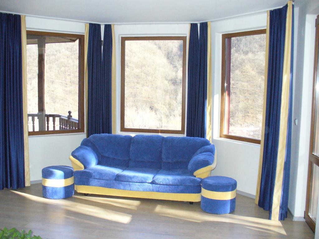 Guest House Alfa Daniel Balkanets  Pokój zdjęcie