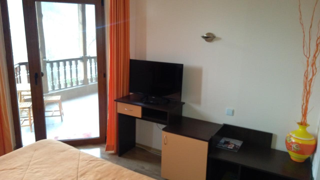 Guest House Alfa Daniel Balkanets  Zewnętrze zdjęcie